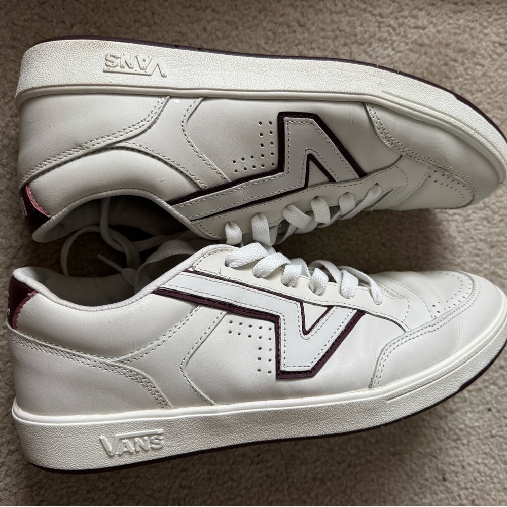 Vans Men's White and Burgundy Sneakers